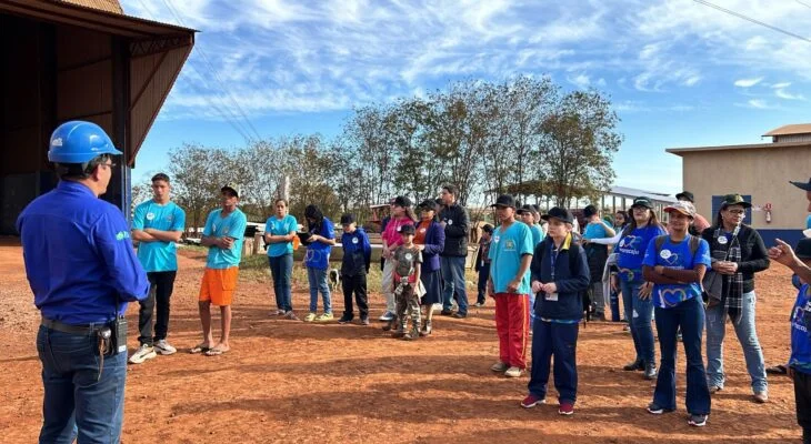 Estudantes vivenciam realidade do agronegócio em Semana da Educação Especial